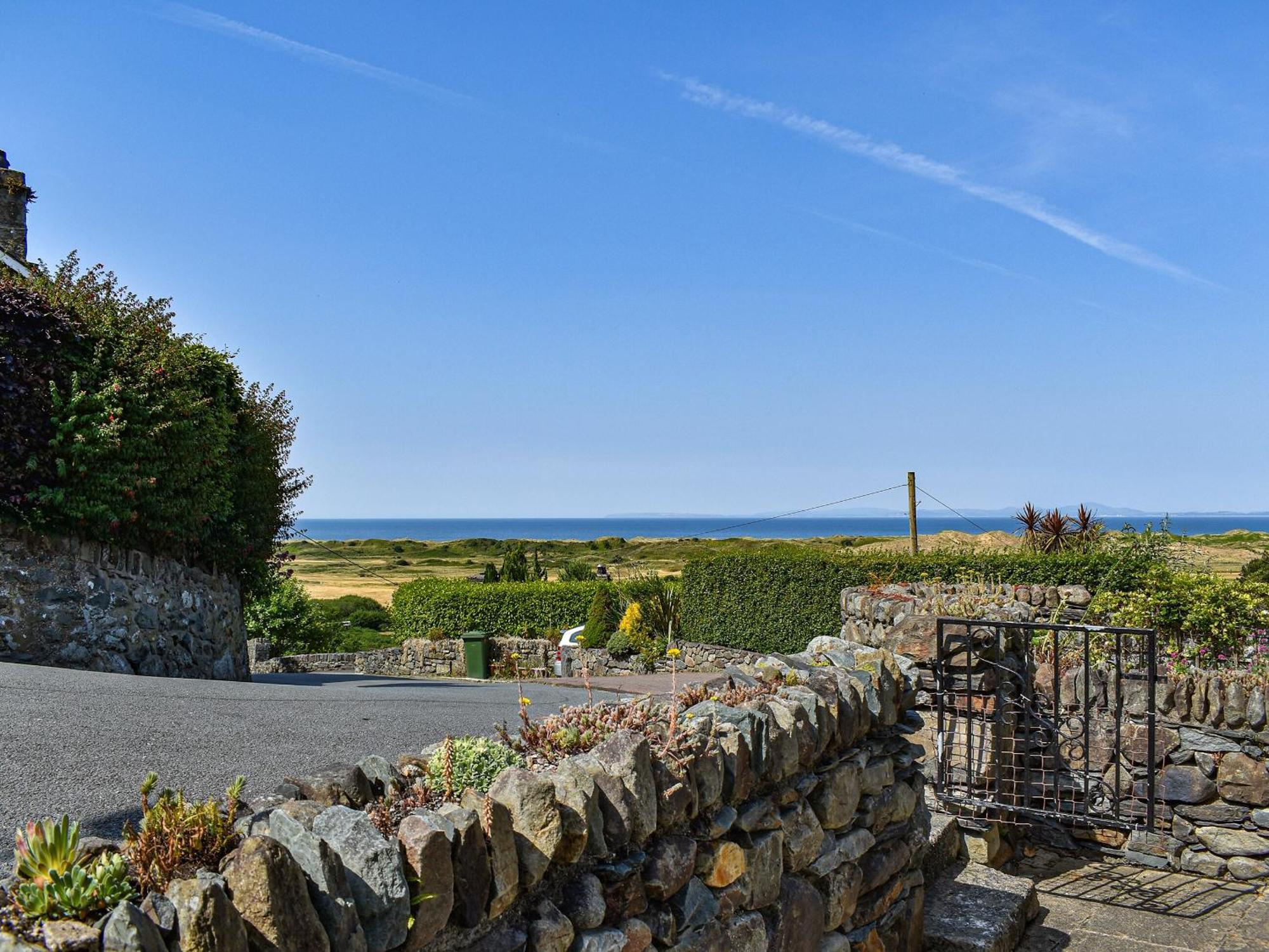 Villa Gorwel à Harlech Extérieur photo